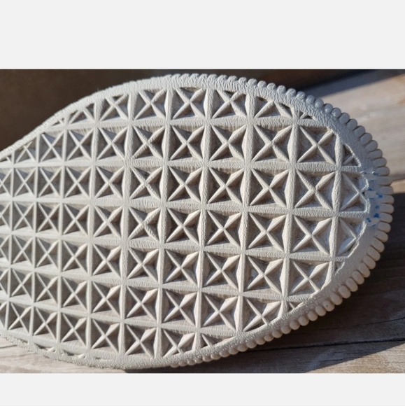 PUMA x Cameroon Eto AFRICAN CUP Football Sneakers BLACK/ POWER GREEN US 5.5 - Picture 9 of 12